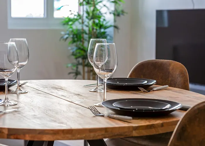 Apartamento L'apparté Un F2 Cosy Et Moderne Refait à Neuf Bourg-Achard