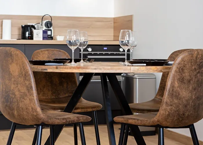 L'apparté Un F2 Cosy Et Moderne Refait à Neuf * Bourg-Achard