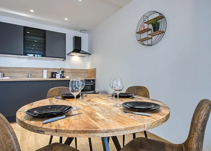 Apartamento L'apparté Un F2 Cosy Et Moderne Refait à Neuf Bourg-Achard